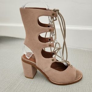 Jeffrey Campbell Free People Size 6 Colab Lola Tan Lace Up Heels Sandals Women